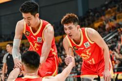 开云体育-全国篮球联赛竞争激烈，胜负难料