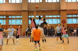 开云下载-体育界热议篮球比赛的精彩表现