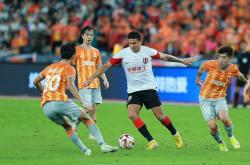 开云平台-包含广州恒大客场遭遇惨败，球队临危受命的词条