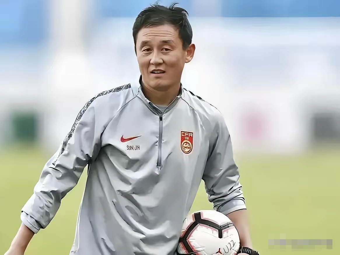 英超足球赛中国球员成为关注焦点