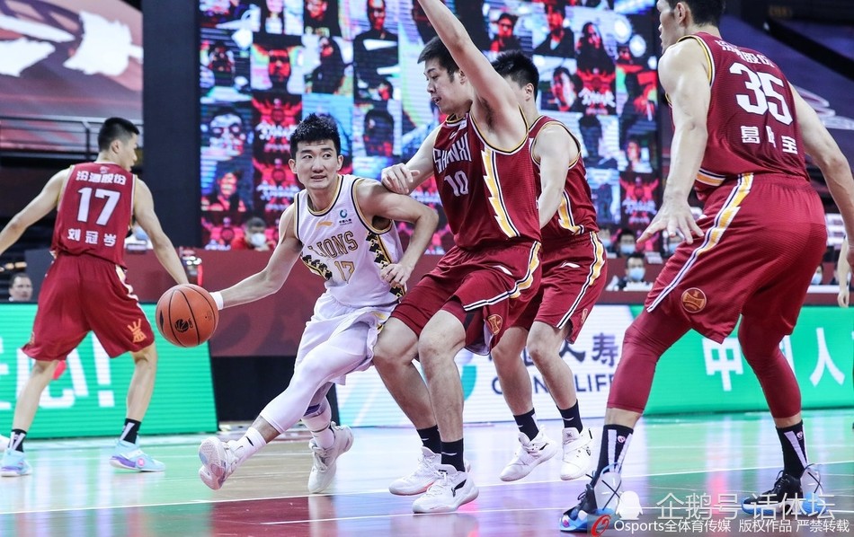 豪强们备战,争夺冠军无比激烈! 豪强们备战,争夺冠军无比激烈!